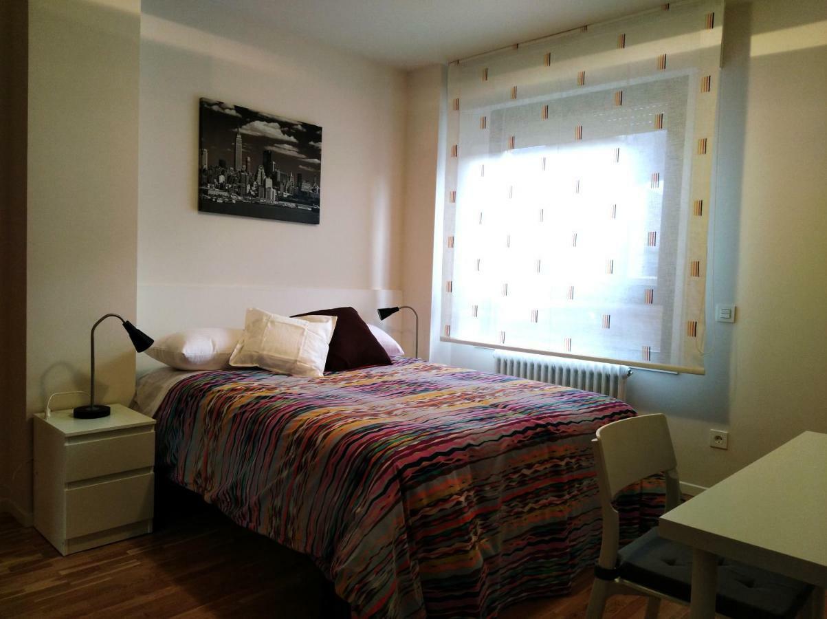 Ferienwohnung Atico En Pamplona Baranain Exterior foto
